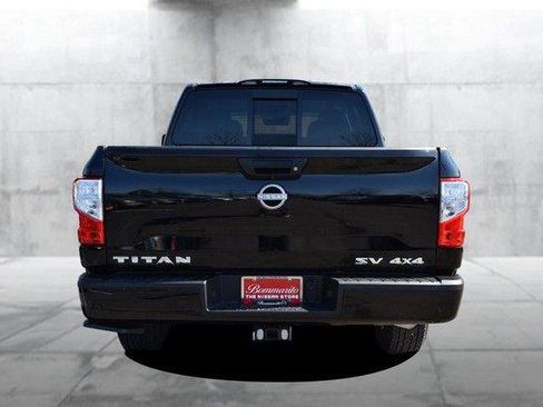 Used 2024 Nissan Titan SV w/ SV Convenience Package image 6