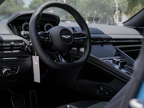 New 2025 Aston Martin DB12 Coupe image 22