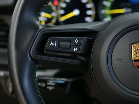 Used 2022 Porsche 911 GT3 RWD image 48