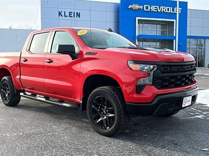 New 2026 Chevrolet Silverado 1500 Custom Trail Boss w/ Turbomax Blackout Package