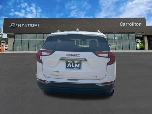 Used 2024 GMC Terrain AT4 w/ Infotainment Package II image 6