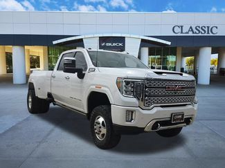 Used 2021 GMC Sierra 3500 Denali w/ Denali Ultimate Package AWD/4WD video 1