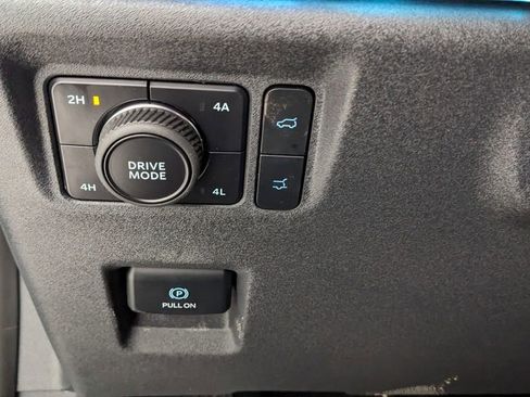 New 2025 Ford Expedition Platinum image 23