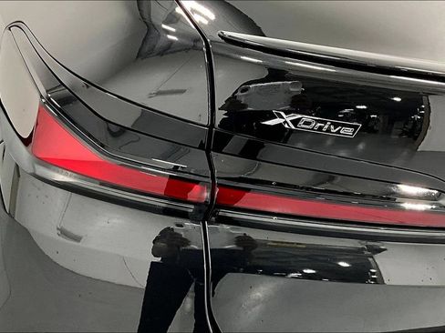 New 2025 BMW 760i xDrive AWD/4WD image 30