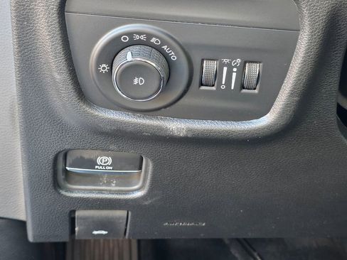 New 2026 Jeep Grand Cherokee Limited w/ Limited Altitude Package image 12