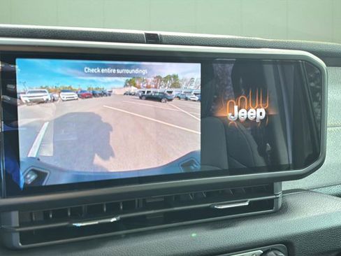 New 2026 Jeep Gladiator Sport image 30