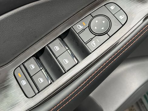 New 2026 Nissan Rogue SV image 18