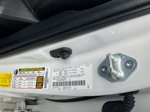 Used 2023 Toyota Sequoia Limited image 37