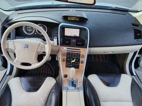 Used 2010 Volvo XC60 T6 image 33