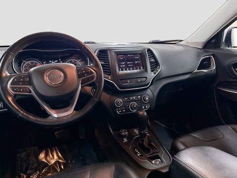 Used 2021 Jeep Cherokee Latitude Lux image 22