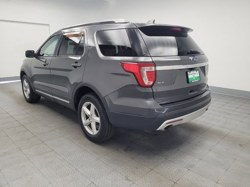Used 2016 Ford Explorer XLT w/ Equipment Group 202A AWD/4WD image 5