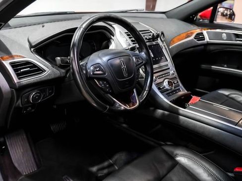 Used 2017 Lincoln MKZ Reserve image 3
