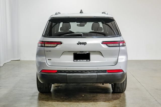 Used 2021 Jeep Grand Cherokee L Laredo RWD image 12
