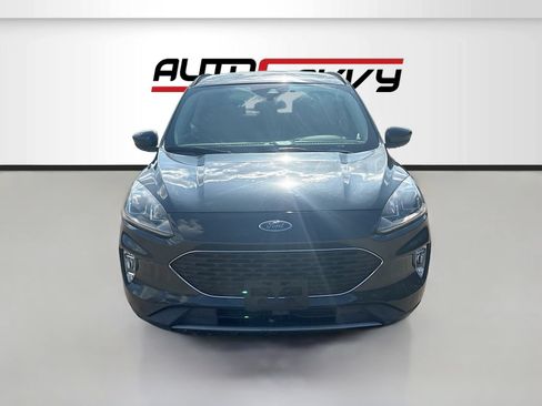 Used 2022 Ford Escape SEL w/ Technology Package FWD image 2