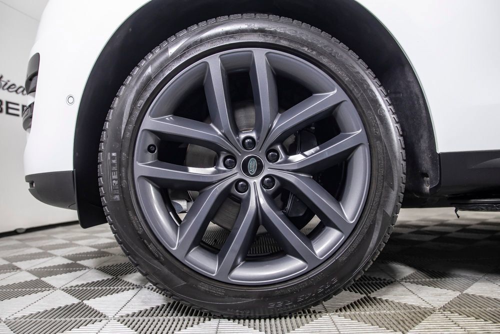 Used 2024 Land Rover Range Rover Sport SE AWD/4WD image 35