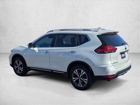 Used 2017 Nissan Rogue SL w/ SL Premium Package AWD/4WD image 8