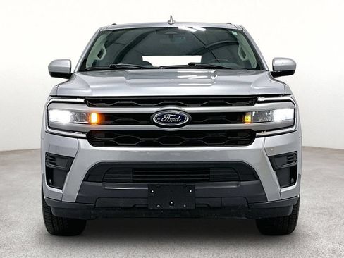 Used 2024 Ford Expedition Max XLT RWD image 4