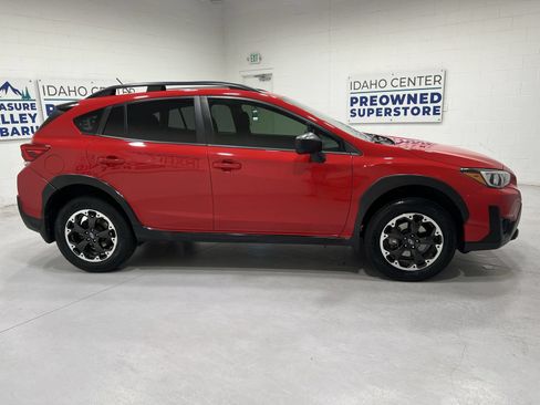 Used 2021 Subaru Crosstrek 2.0i AWD/4WD image 9