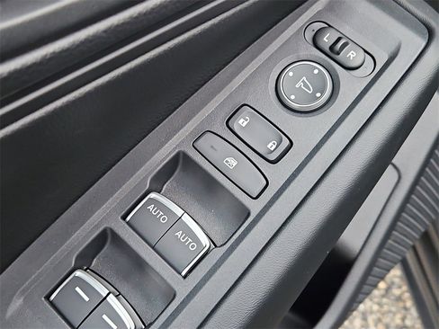 New 2025 Honda Accord LX image 13