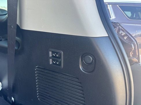 Used 2019 Nissan Armada SL w/ Premium Package image 25