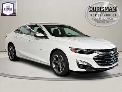 Used 2025 Chevrolet Malibu LT