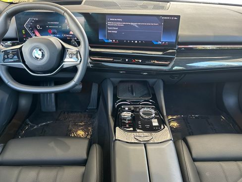 Certified 2026 BMW 530i RWD image 17