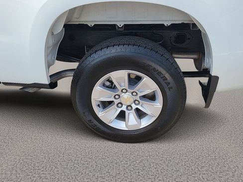 Used 2025 Chevrolet Silverado 1500 W/T RWD image 7