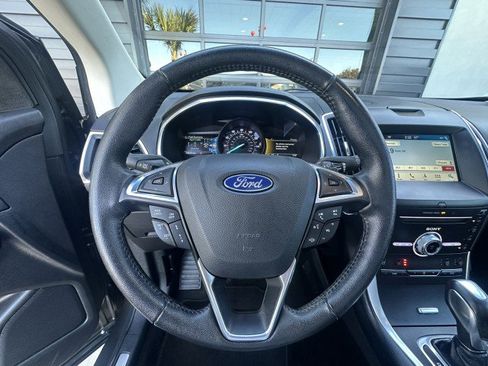 Used 2018 Ford Edge Titanium w/ Equipment Group 301A image 20