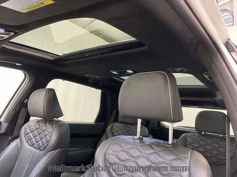 Used 2022 Hyundai Palisade Calligraphy image 13