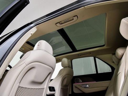 Certified 2024 Mercedes-Benz GLE 450 GLE 450 image 38