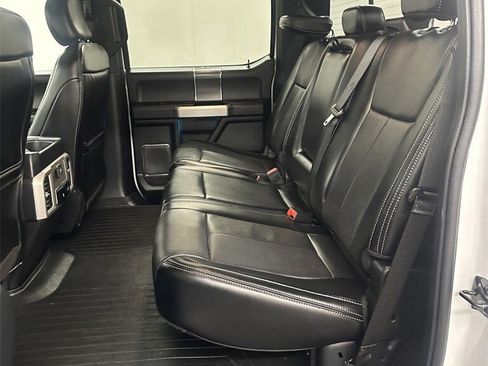 Used 2018 Ford F150 Lariat image 30