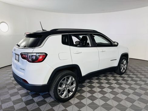 Used 2022 Jeep Compass Limited AWD/4WD image 28