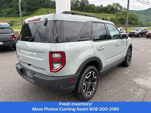 Used 2023 Ford Bronco Sport Outer Banks AWD/4WD image 5