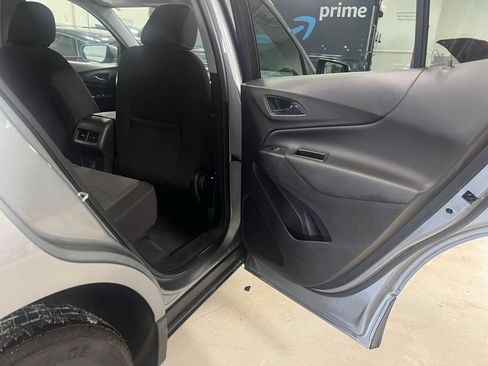 Used 2024 Chevrolet Equinox LT AWD/4WD image 36