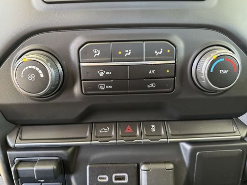Certified 2021 Chevrolet Silverado 1500 W/T w/ WT Value Package AWD/4WD image 16