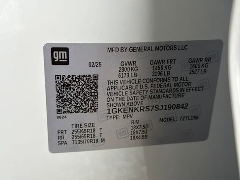 Used 2025 GMC Acadia Elevation FWD image 40