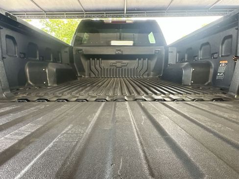 Used 2023 Chevrolet Silverado 1500 RST RWD image 25