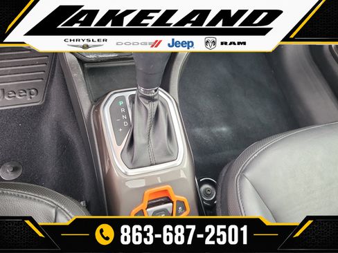 Used 2021 Jeep Renegade Limited w/ Sun & Sound Group AWD/4WD image 25