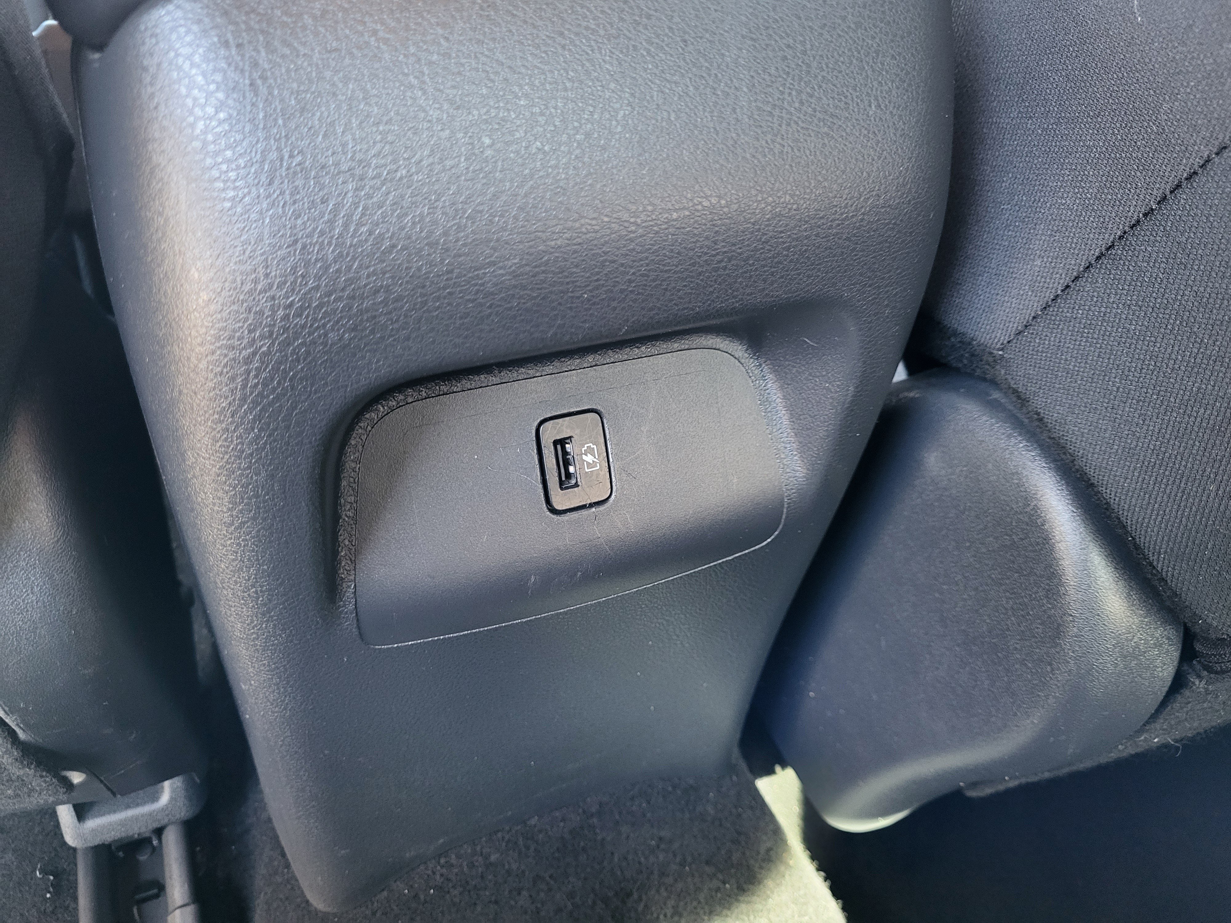 Certified 2025 Nissan Sentra SV w/ All-Weather Package FWD image 30