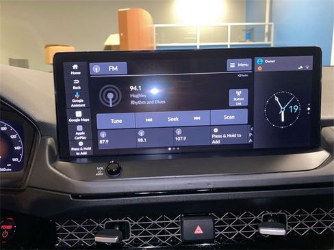 Used 2024 Honda Accord Touring image 16