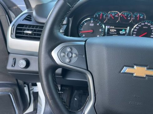 Used 2016 Chevrolet Suburban LS RWD image 20