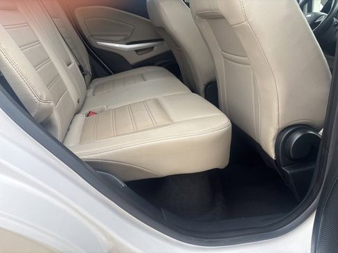 Used 2019 Ford EcoSport Titanium image 12