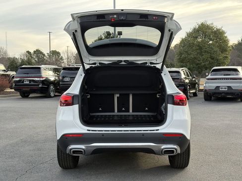 Certified 2025 Mercedes-Benz GLA 250 image 15