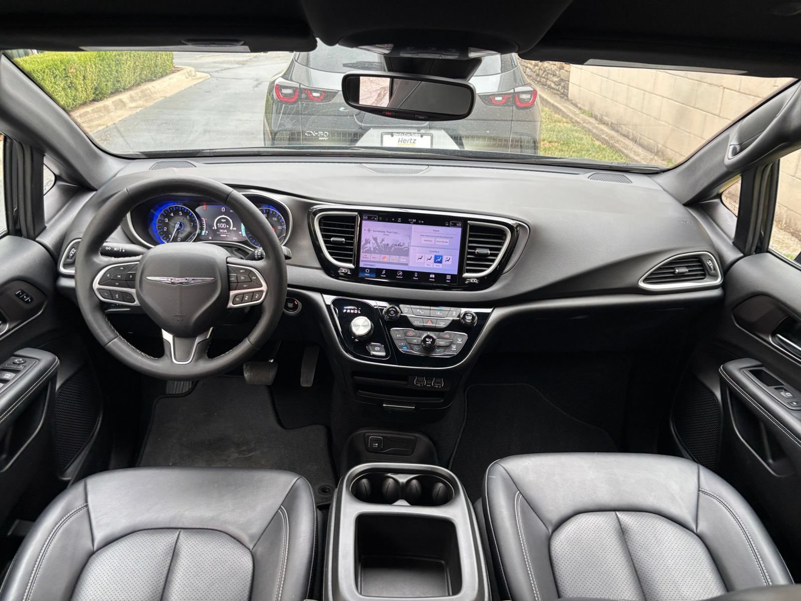 Used 2025 Chrysler Pacifica Select FWD image 35