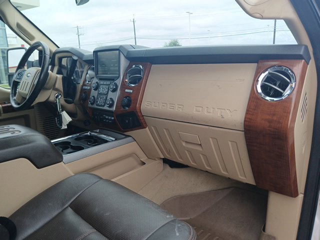 Used 2015 Ford F250 King Ranch w/ FX4 Off-Road Package AWD/4WD image 17