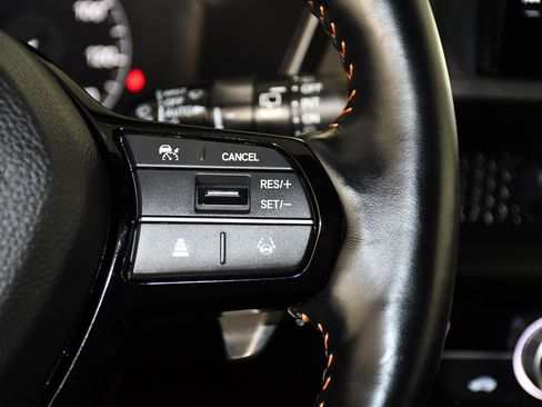 Used 2025 Honda CR-V Sport Touring image 21