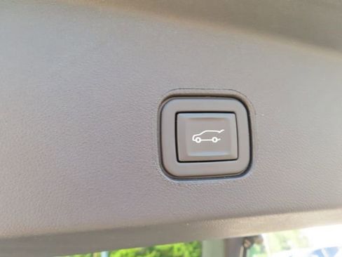 Used 2024 Cadillac Lyriq Luxury RWD image 43