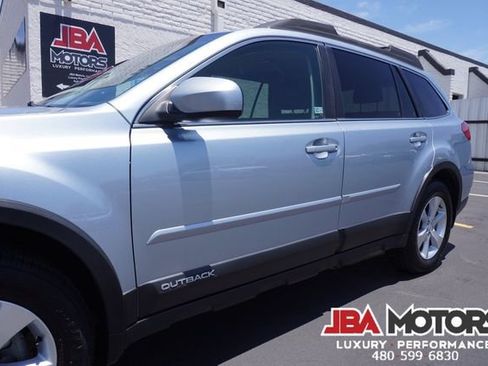 Used 2014 Subaru Outback 2.5i Limited w/ Moonroof Package AWD/4WD image 31