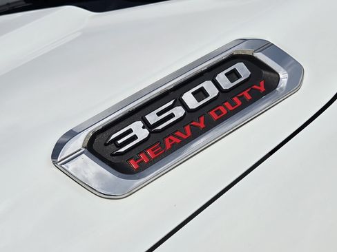 Used 2024 RAM 3500 Big Horn AWD/4WD image 11