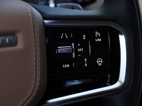 New 2026 Land Rover Range Rover Sport SE AWD/4WD image 27